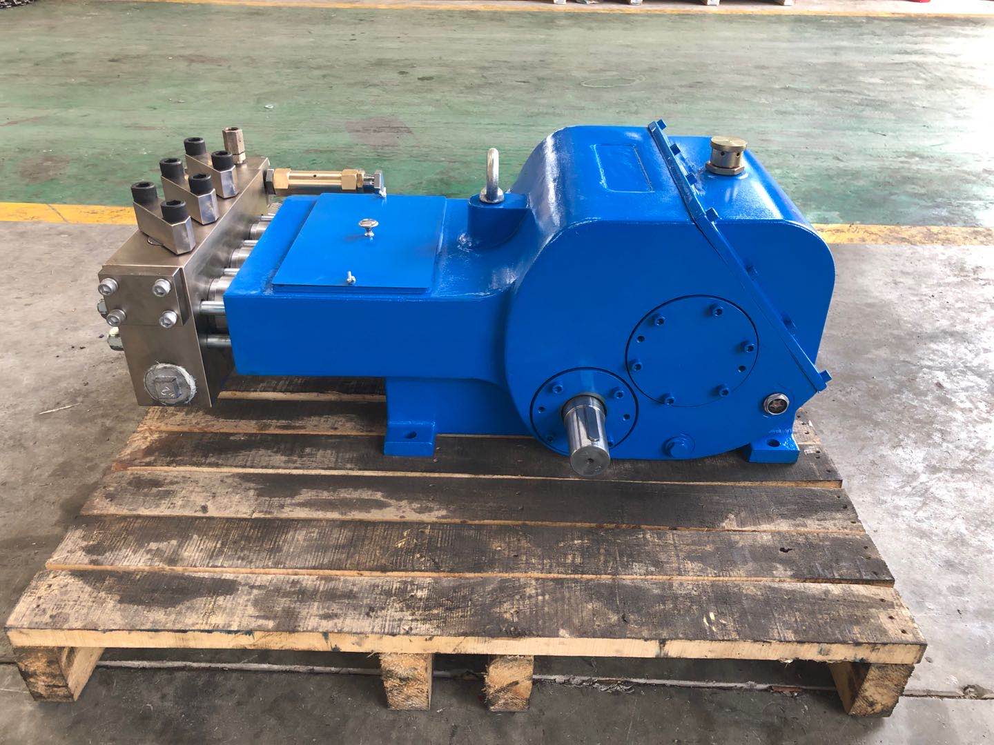 3N2 high-pressure pump high-pressure plunger pump lower outlet pipeline cleaning pump municipal cleaning sewage dredging pump