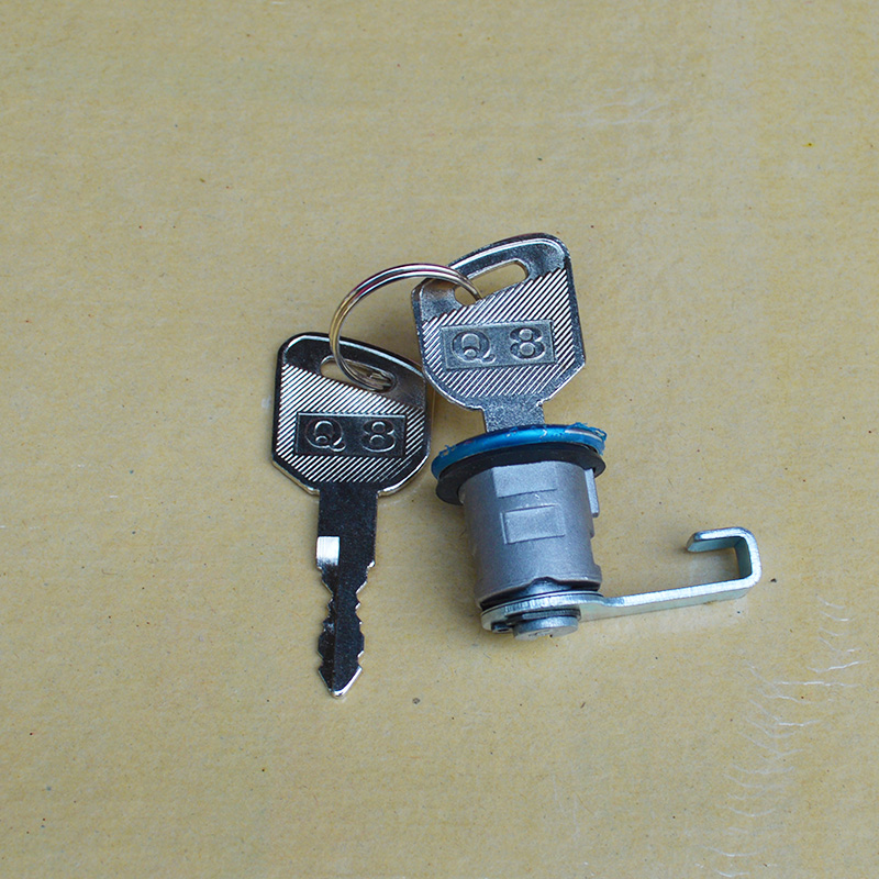 电动摩托车后备箱锁不锈钢尾箱锁不锈铁q8尾箱钥匙后尾箱锁头