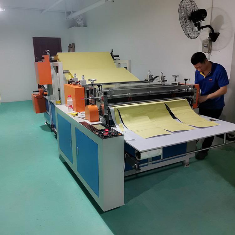 Insulating Material Computer Cross Cutting Machine PVC Film Horizontal and Vertical Cutting Machine Card Vertical and Horizontal Slicing Equipment