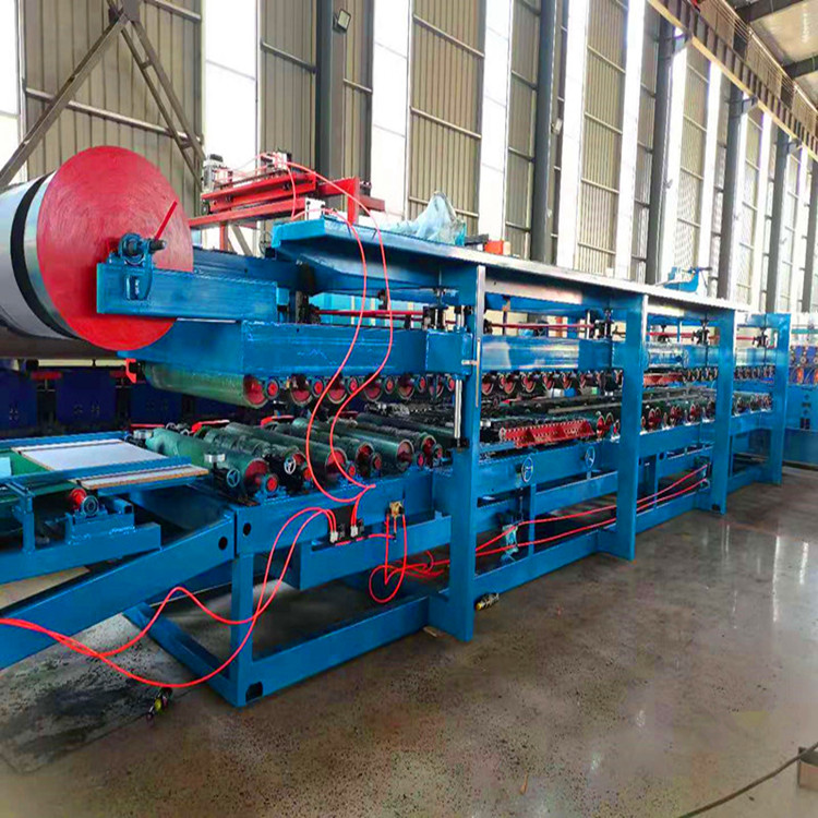 Color steel composite board machine 980 thermal insulation and waterproof sandwich molding equipment foam rock wool dual-use composite machine