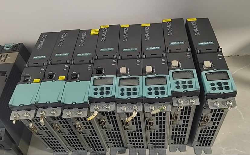 高价回收西门子驱动器 6SL3120-1TE21-8AA4 6SL3120-2TE21-0AA4