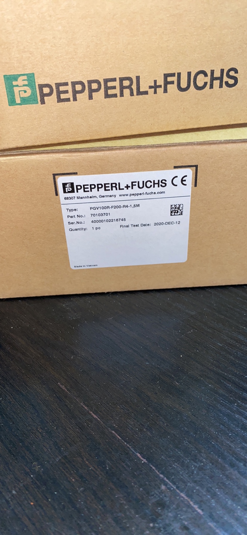 现货出售P F倍加福读码器PGV100R-F200-R4-1.5M 全新原装正品.