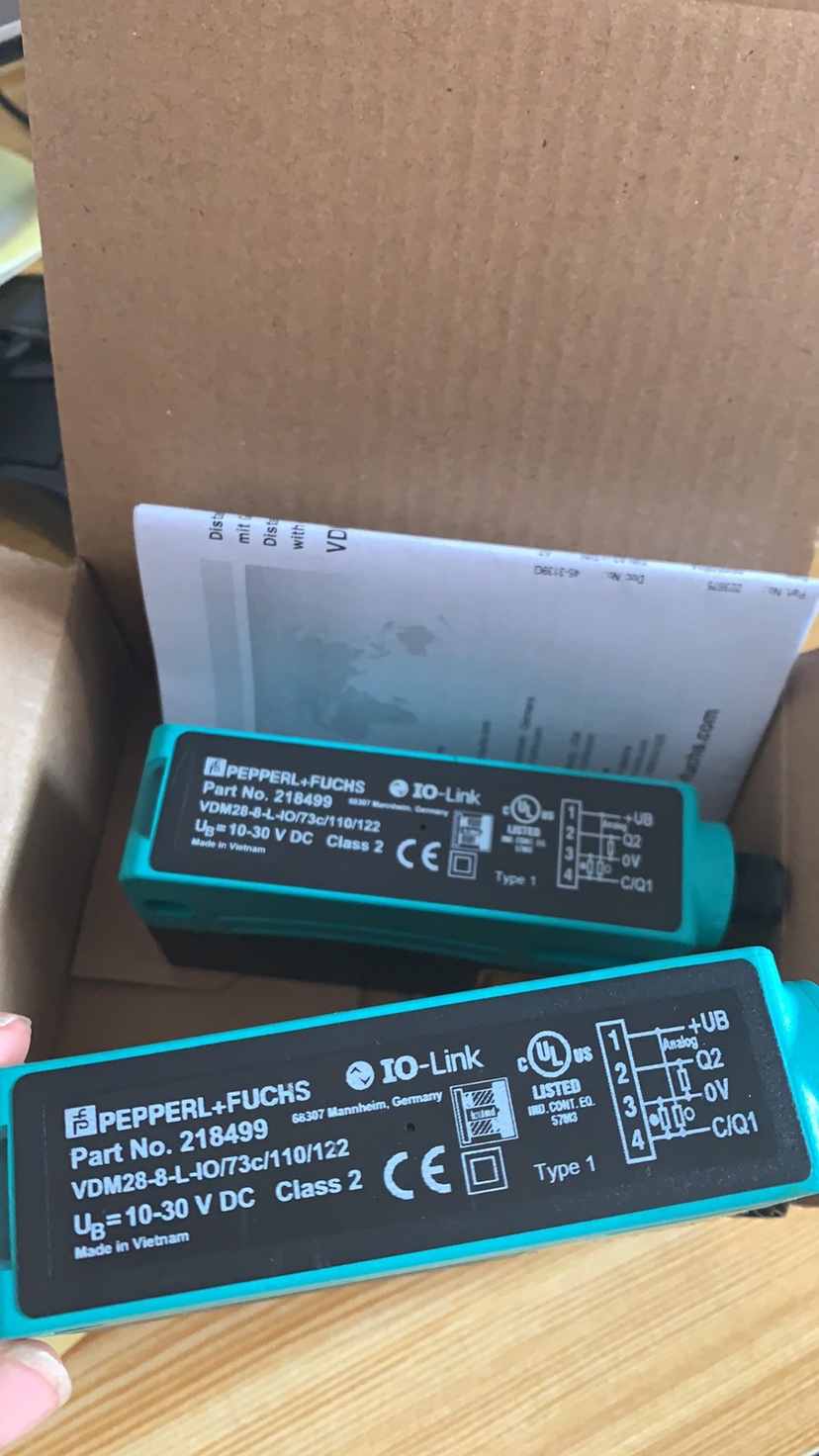 高价回收VDM28-8-L-IO73c110122倍加福测距传感器大量回收