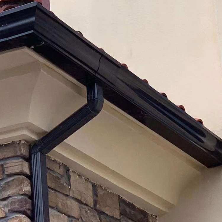 Villa self built aluminum alloy rainwater gutters, eaves gutters, finished gutters, eaves drainage gutters, exterior rainwater pipes can be customized