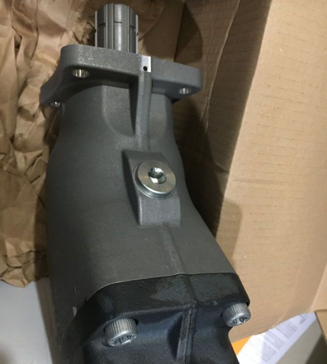 SUNFAB胜凡马达SCM-084W-P-SC4-C14-R1M-100液压马达现货