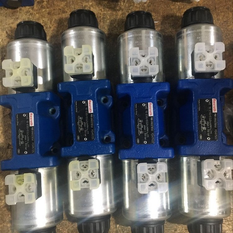 REXROTH力士乐电磁阀4WE10L3X/CG24N9K4原装