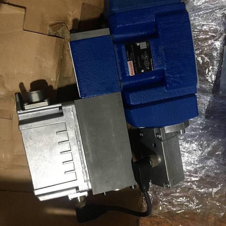 rexroth比例方向阀4WRLE16V200M-4X/MPT/24A1原厂供应