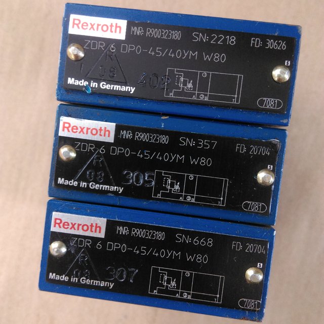 2位4通电磁换向阀4WE10D33/CW230N9K4力士乐