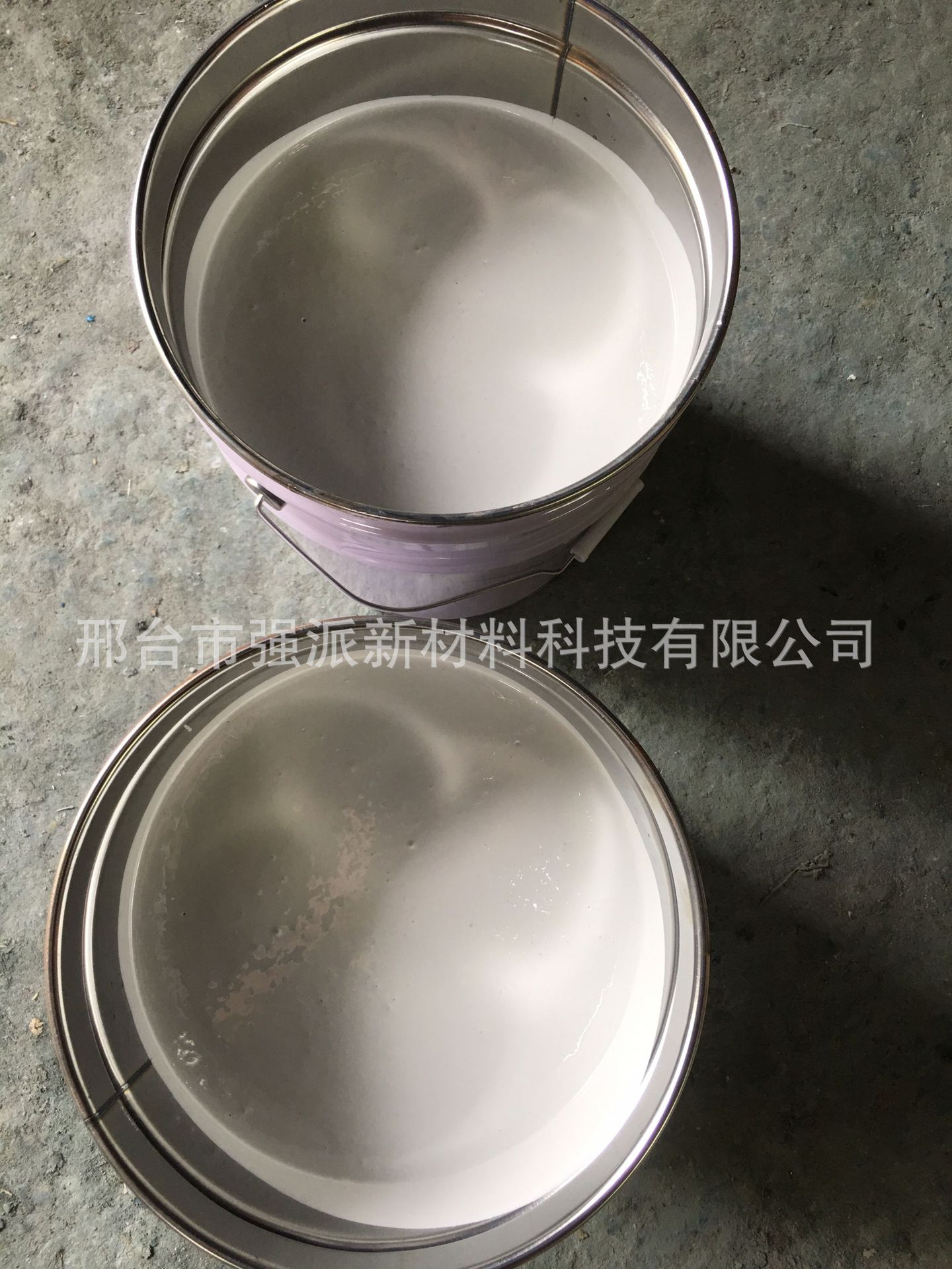 Colorful fish pond paint, koi fish pond white waterproof paint, aquaculture pond paint, epoxy resin fish pond white waterproof paint