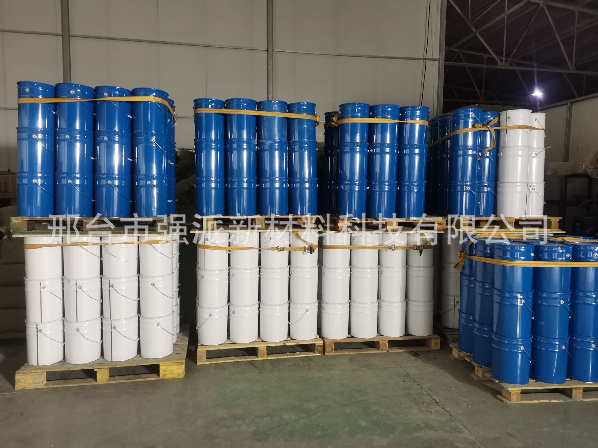 Three oil and two cloth epoxy resin fiberglass material desulfurization tower water tank resin paint industrial tank internal resin material