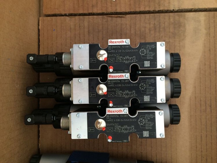 力士乐比例阀4WREE6E32-2X/G24K31/A1V R900907114钢厂常用