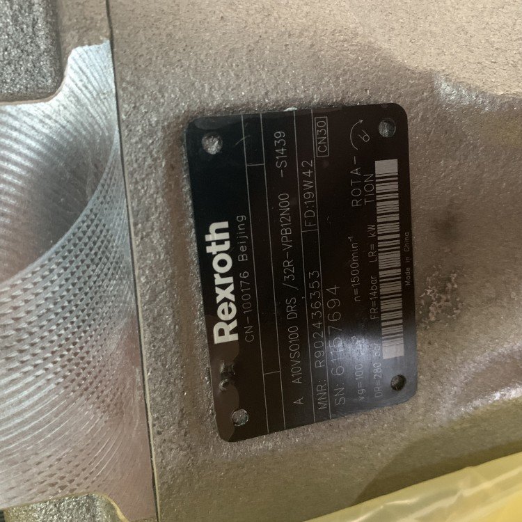 供应REXROTH力士乐柱塞泵A10VSO100DRS-32R-VPB12N00油泵现货出售