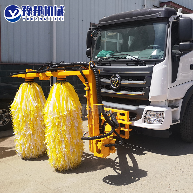高速护栏清洗机城市交通道路中间护栏清洗洒水车加装护栏清洗设备