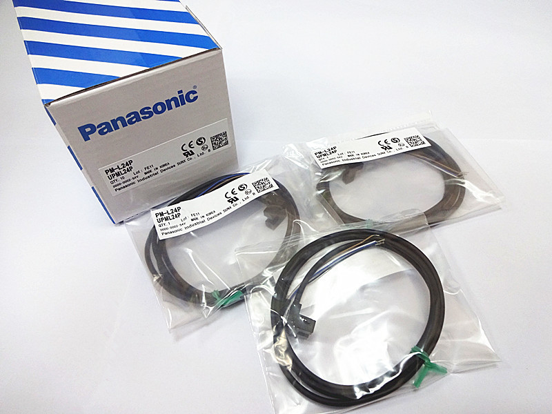 GX-F8A Panasonic/Panasonic three wire square proximity sensor photoelectric switch sensor