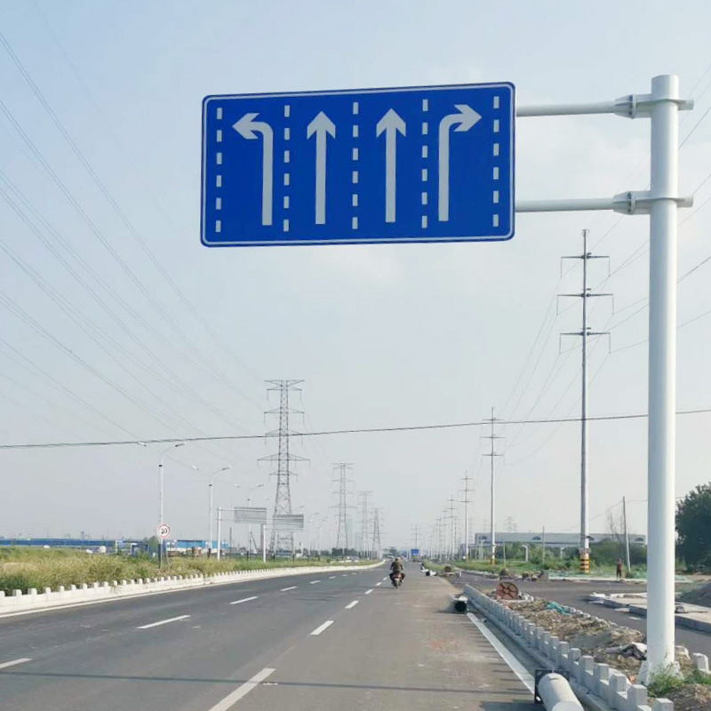 交通标志牌杆厂家 市政道路安全指示牌 道路设施单悬臂标志杆路牌