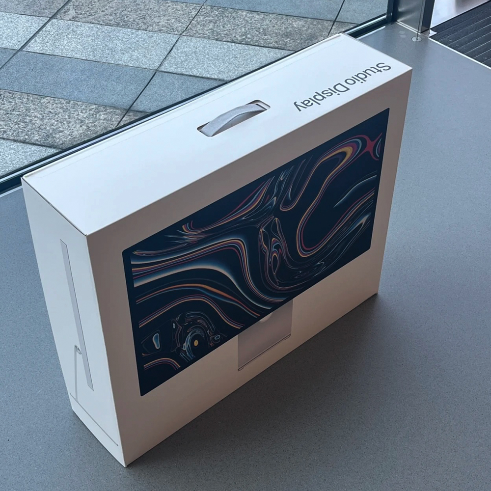 2022款Apple/苹果 Studio Display 27英寸5K显示器支架视网膜屏幕