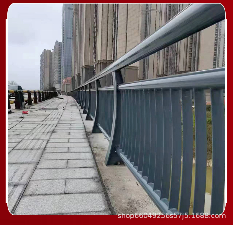 防撞护栏_11.jpg