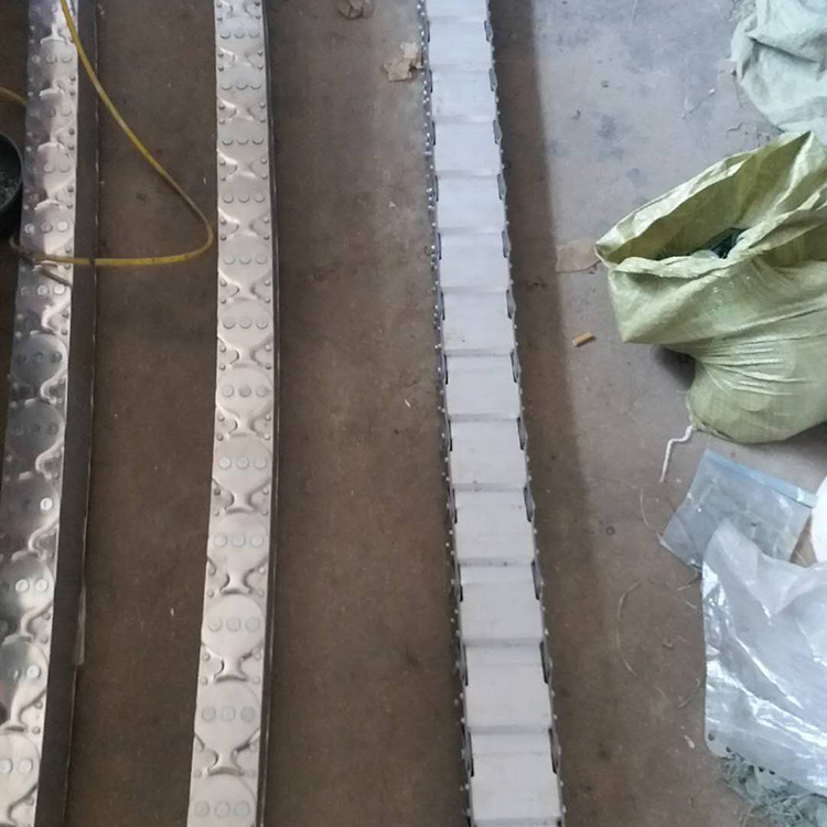 523816351843674958