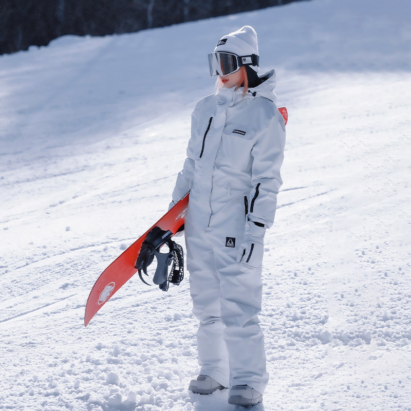 冷元素新款连体滑雪服男女雪服保暖防水户外滑雪衣裤工装雪服代发