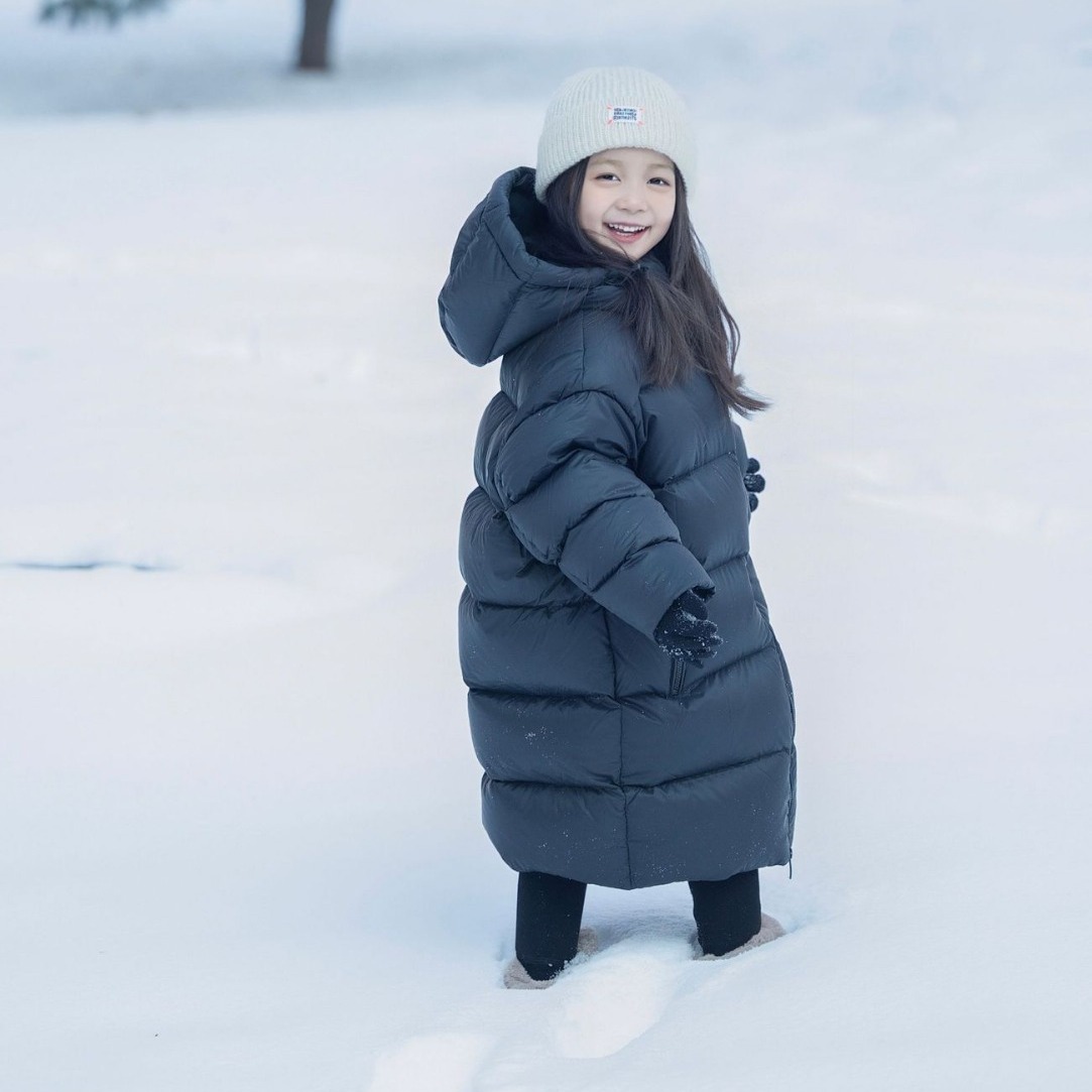 小满鹅男女童羽绒服鹅绒儿童加厚保暖中长款外套中大童连帽冬装潮