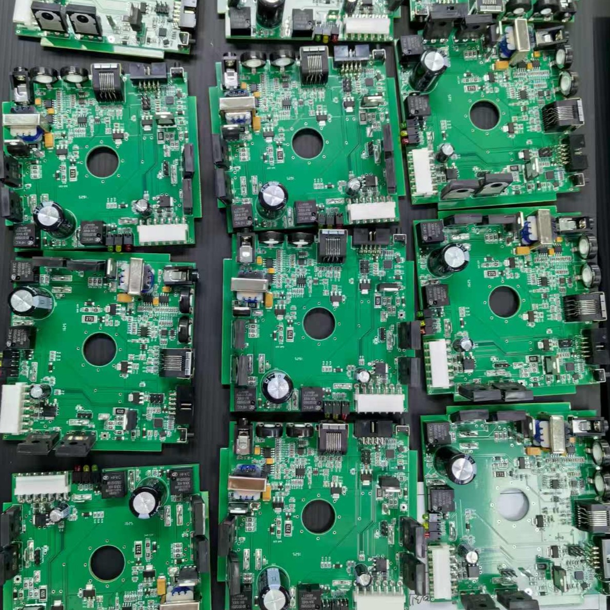 多品种小批量PCBA贴片加工的挑战与机遇