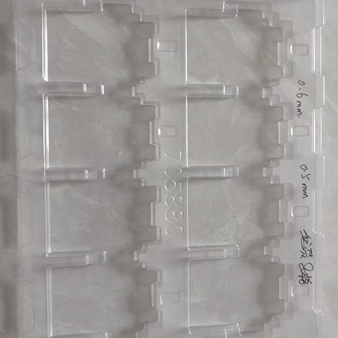 防静电吸塑托盘的主要作用是什么